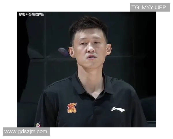 周鹏:从篮球场上的传奇到生活中的榜样,激励无数年轻人追梦之路 周鹏:从篮球场上的传奇到生活中的榜样,激励无数年轻人追梦之路